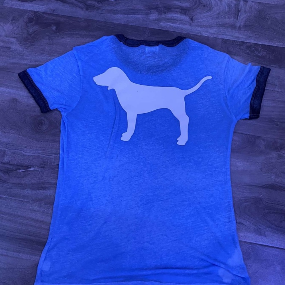 Tee shirt